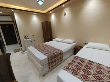 هتل اورارتو ارومیه - اتاق 3 تخته( 1 تخته 2 نفره و 1 تخته 1 نفره)