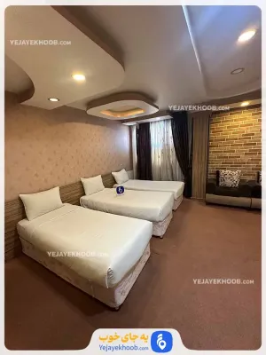 هتل نصیرالملک شیراز - اتاق 3 تخته (3 تخت 1 نفره)