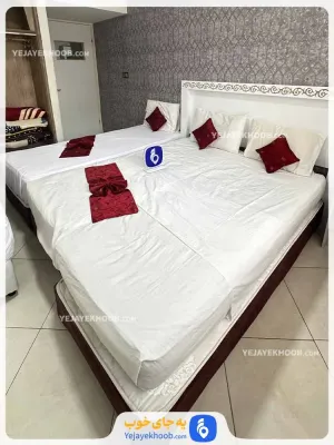 هتل آپارتمان شقایق مشهد - اتاق 3 تخته (1 تخت 2 نفره و 1 تخت 1 نفره)