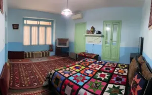 اقامتگاه سنتی آشتی کنان مشهد - نمای اتاق