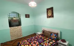 اقامتگاه سنتی آشتی کنان مشهد - نمای اتاق