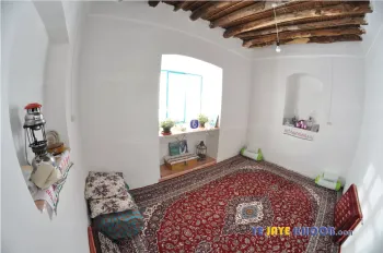 اقامتگاه-بوم-گردی-باغستان-سرکمر-کبودان-7