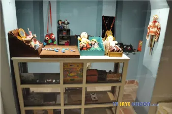 اقامتگاه بومگردی موزه عروسک اسباب بازی کاشان