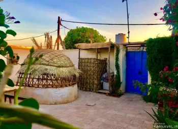 اقامتگاه بومگردی جمول هرمز - نمای محوطه