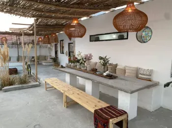 اقامتگاه بومگردی خونمون قشم - فضای نشیمن