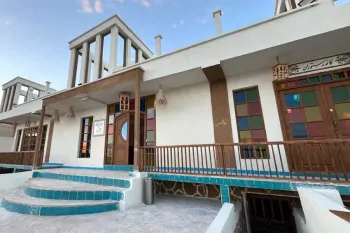 اقامتگاه بومگردی دال قشم - نمای بیرونی