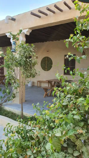 اقامتگاه بومگردی سمبوک قشم - نمای بیرونی