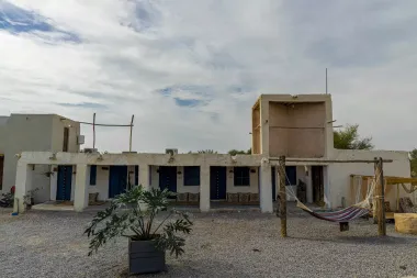 اقامتگاه بومگردی قبیله آزاد قشم