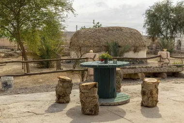 اقامتگاه بومگردی قبیله آزاد قشم