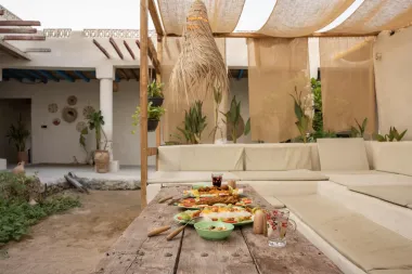 اقامتگاه بومگردی مانگرو قشم