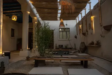 اقامتگاه بومگردی مانگرو قشم - فضای محوطه