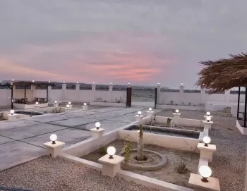 اقامتگاه بومگردی نخل مجول قشم - محوطه