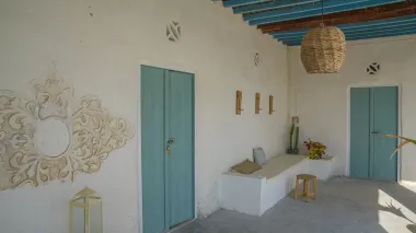 اقامتگاه بومگردی نهان قشم - نمای ورودی