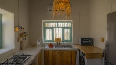 اقامتگاه بومگردی نهان قشم - آشپزخانه