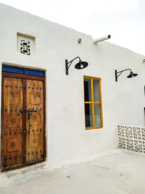 اقامتگاه بومگردی گفاره قشم - نمای ورودی