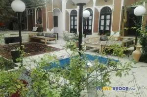 اقامتگاه-سنتی-خبره-یزد-2
