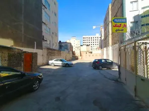 خانه مسافر مهدی هاشمی مشهد - پارکینگ