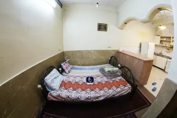 هتل عرفایی مشهد - اتاق ۲ تخته (۲ تخت ۱ نفره)