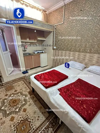 مسافرخانه حاجیان نژاد مشهد - اتاق ۲ تخته (۱ تخت ۲ نفره)
