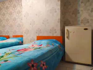 مهمانپذیر رضا تهران - اتاق 3 تخته 