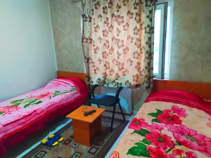 مهمانپذیر رضا تهران - اتاق 2 تخته 