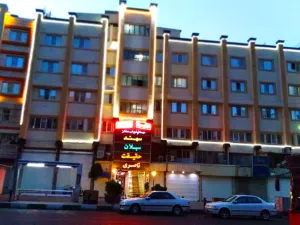 مهمانپذیر سهند تهران - نمای بیرونی