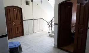 مهمانپذیر نوید مشهد - راهرو و راه پله