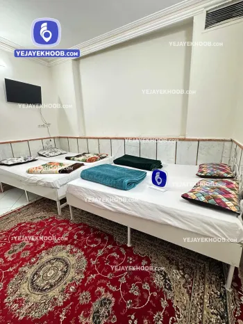 مهمانپذیر کرمی مشهد - اتاق ۴ تخته (۲ تخت ۲ نفره)