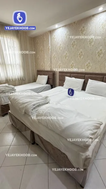 هتل آرامش مشهد -  اتاق ۳ تخته (۱ تخت ۲ نفره و ۱ تخت ۱ نفره) 