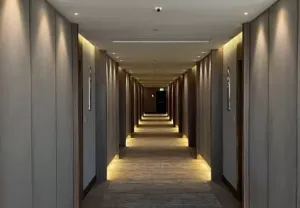 هتل آریا باستان کیش - راهرو