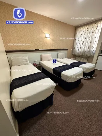 هتل آفریقا مشهد - اتاق ۳ تخته (۳ تخت ۱ نفره)    
