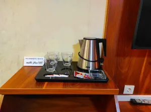 هتل آماتیس تهران - سرویس چای و پذیرایی