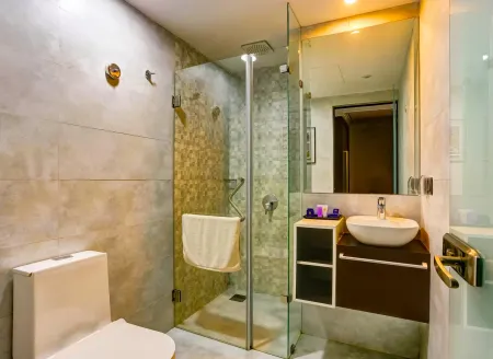 هتل آوینا قشم - سرویس بهداشتی و حمام