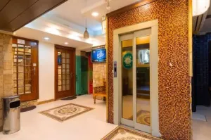 هتل آپادانا تهران - آسانسور و لابی