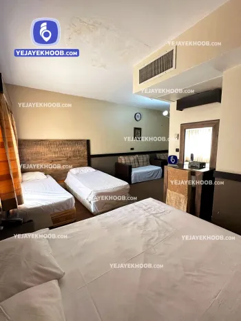 هتل آپادانا مشهد - اتاق ۴ تخته (۱ تخت ۲ نفره و ۲ تخت ۱ نفره)  