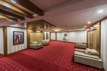 هتل آپارتمان ستاره آرمان توس مشهد - راهرو