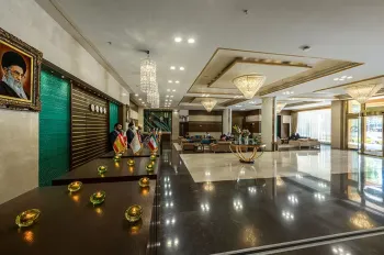 هتل آپارتمان ستاره آرمان توس مشهد - لابی