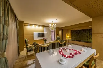 هتل آپارتمان ستاره آرمان توس مشهد - نمای اتاق