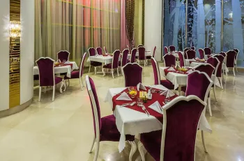 هتل آپارتمان ستاره آرمان توس مشهد - رستوران یاس