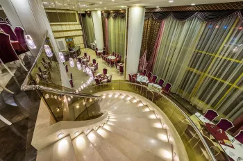 هتل آپارتمان ستاره آرمان توس مشهد - رستوران یاس