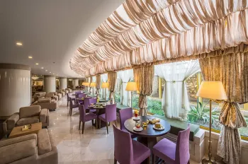 هتل آپارتمان ستاره آرمان توس مشهد - کافی شاپ