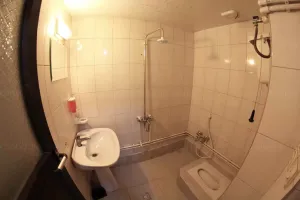 هتل بهار مشهد - سرویس بهداشتی و حمام