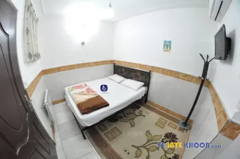 اتاق هتل آپارتمان تبارک قم (ایران سابق)