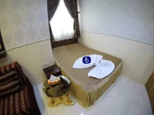 هتل ثقلین مشهد - اتاق ۲ تخته (۱ تخت ۲ نفره)  