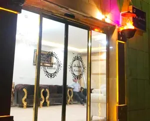 هتل آپارتمان رسولی مشهد - درب ورودی