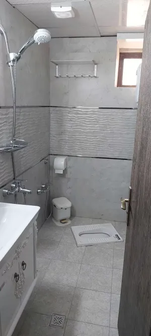 هتل آپارتمان فارس مشهد - سرویس بهداشتی و حمام