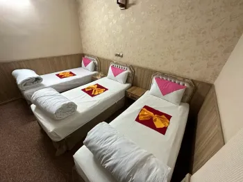 هتل آپارتمان فارس مشهد - اتاق 3 تخته (3 تخت 1 نفره)