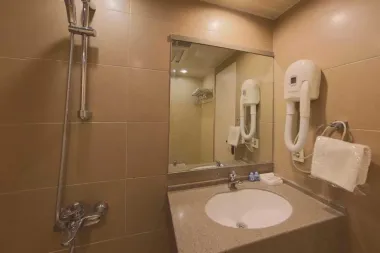 هتل آپارتمان مهر مشهد - حمام