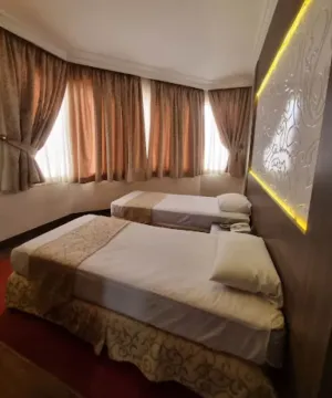 هتل آپارتمان مهر مشهد - اتاق ۲ تخته (۲ تخت ۱ نفره)