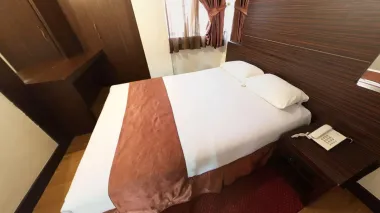 هتل آپارتمان مهر مشهد - اتاق ۲ تخته ( ۱ تخت ۲ نفره)  